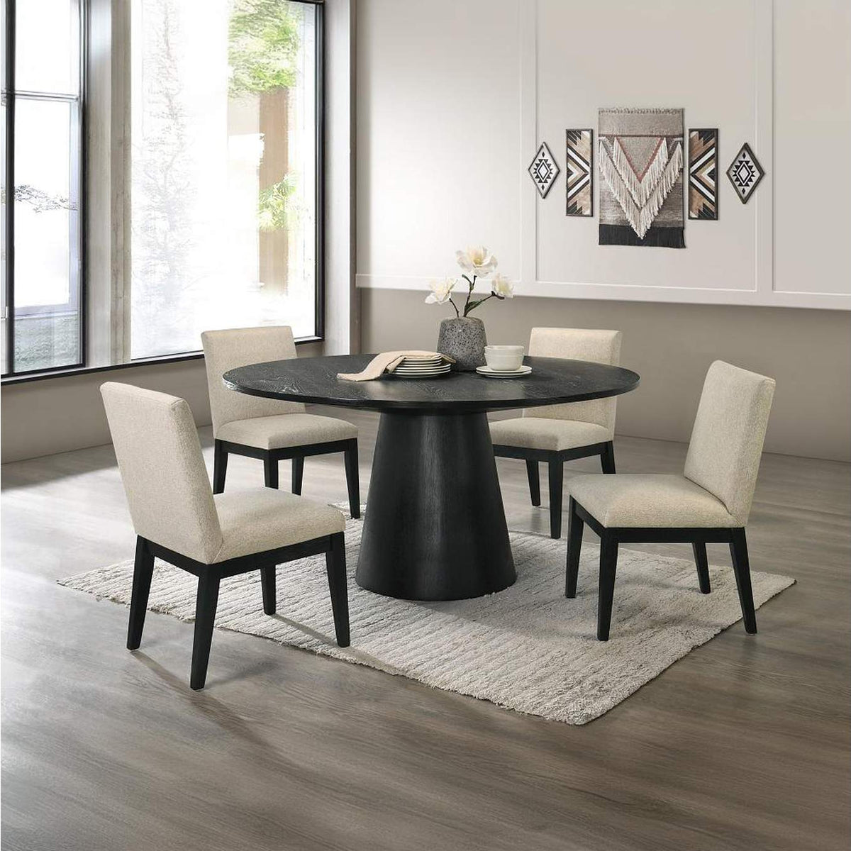 DN01802 Froja Round Dining Table