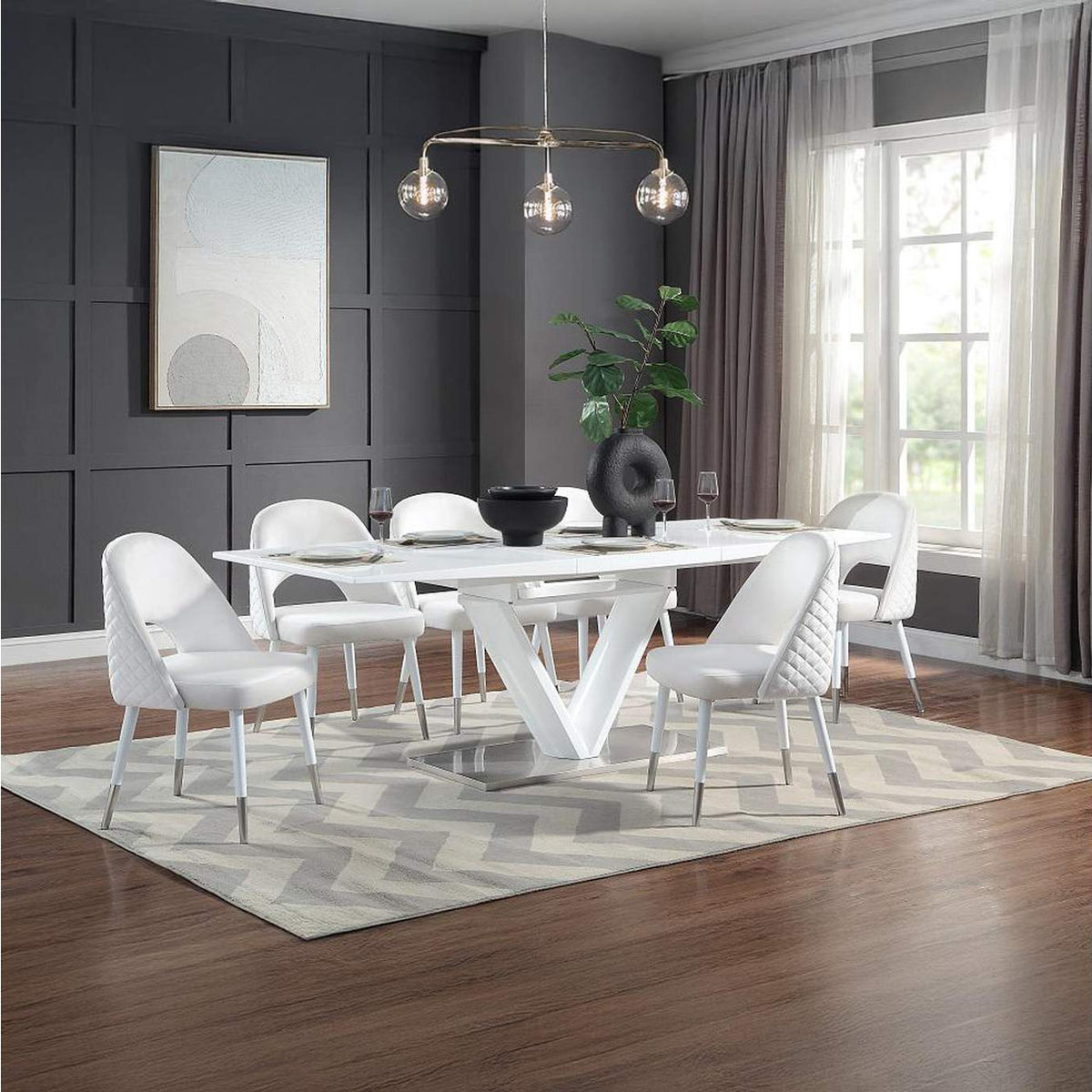 DN01947 Gallegos Dining Table with Leaf