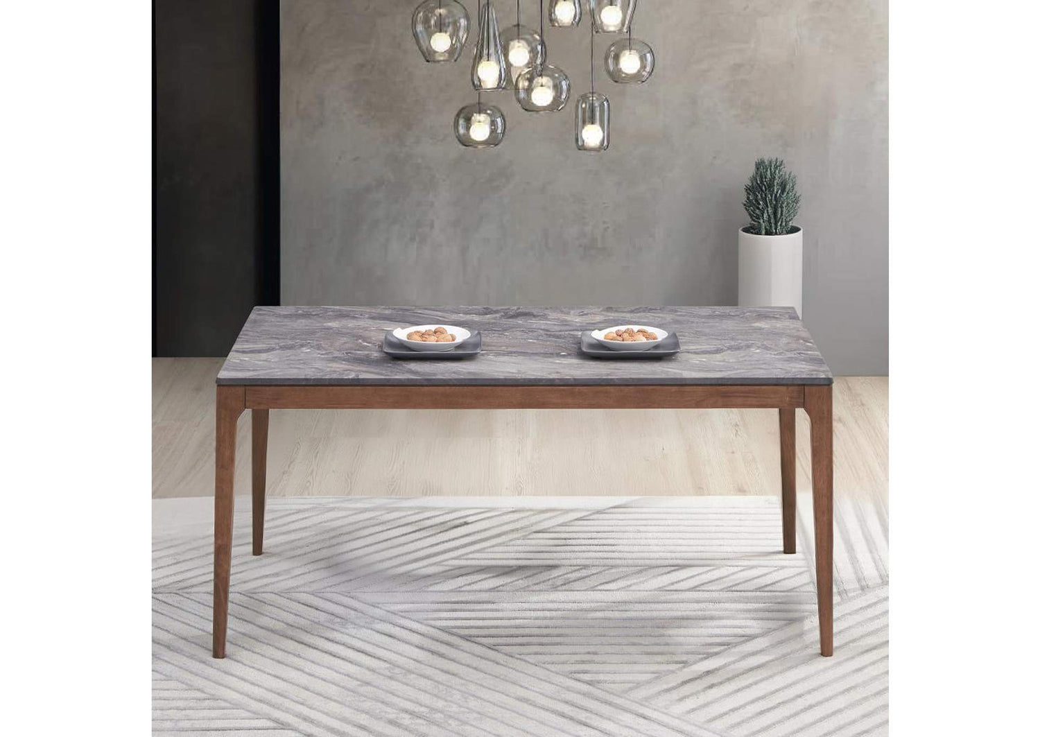 DN02312 Bevis Dining Table