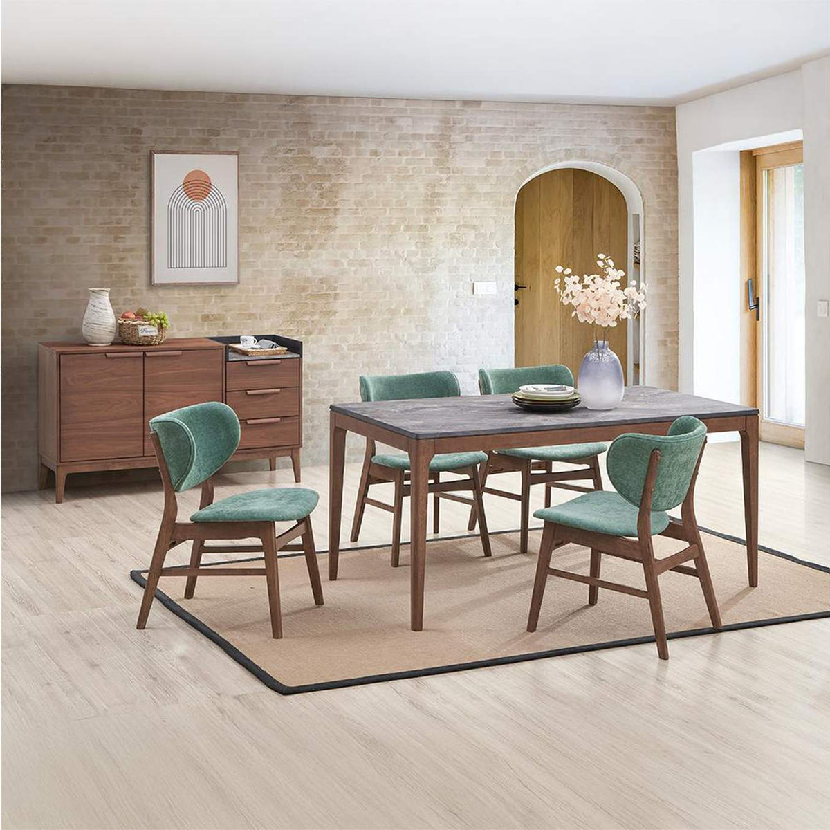 DN02312 Bevis Dining Table