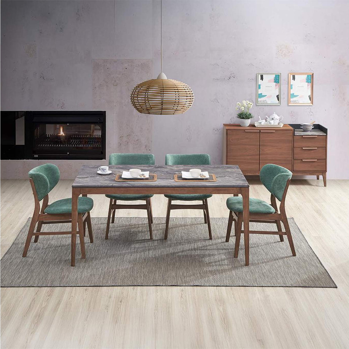 DN02312 Bevis Dining Table