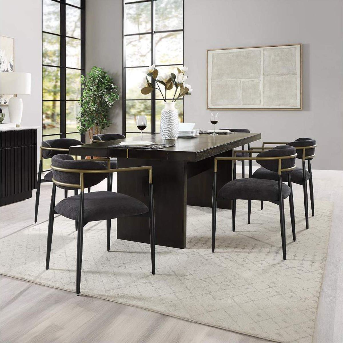 DN02695 Jaramillo Dining Table