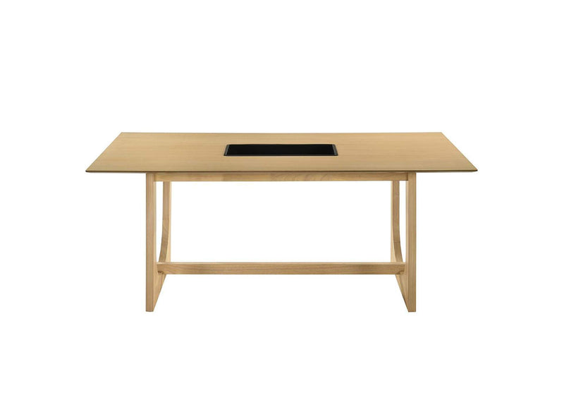 DN02865 Blayde Dining Table
