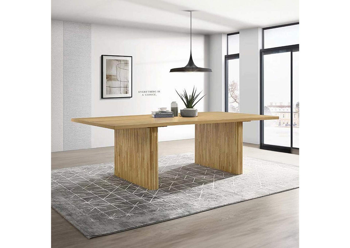 DN02905 Einar Dining Table