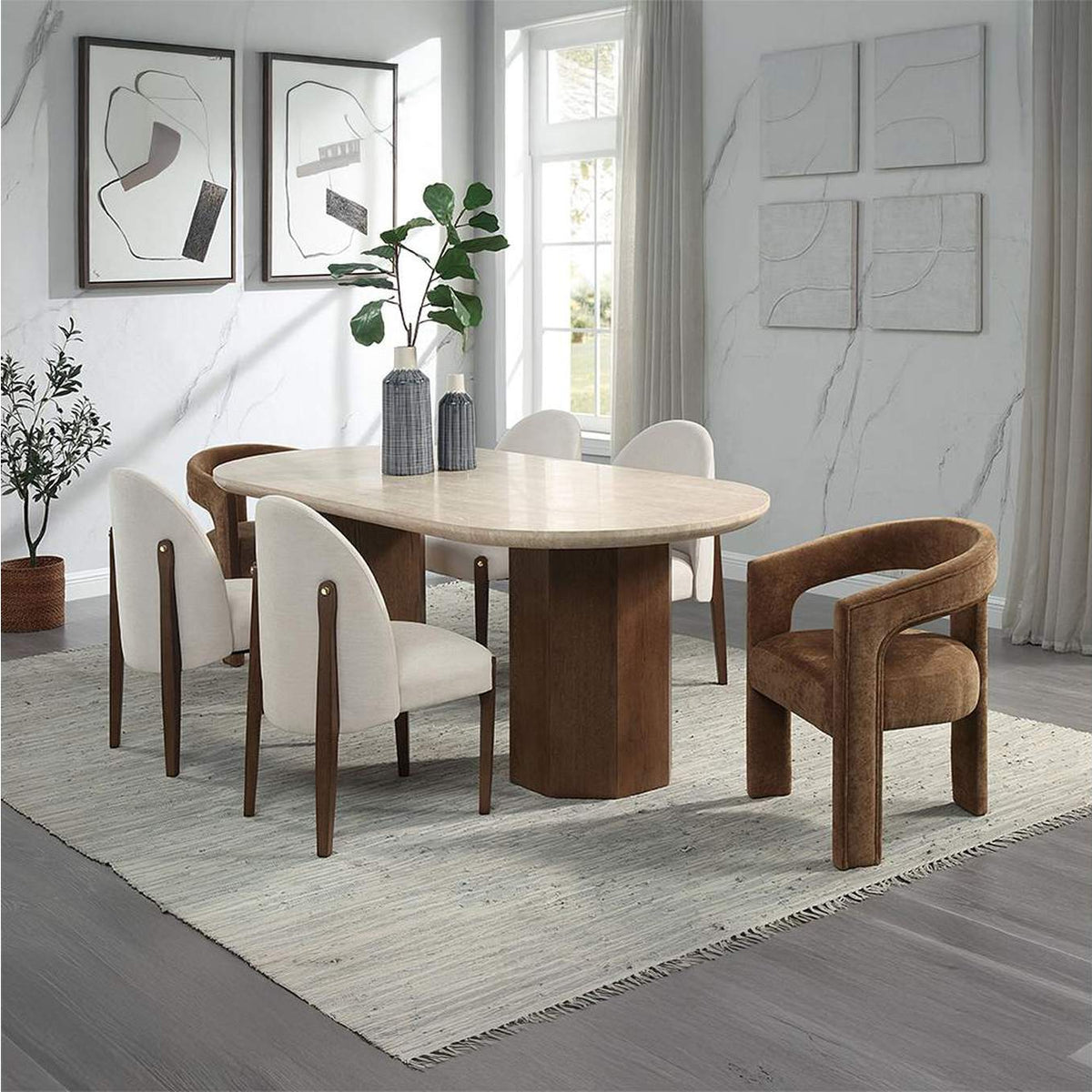 DN04015 Leonardo Dining Table
