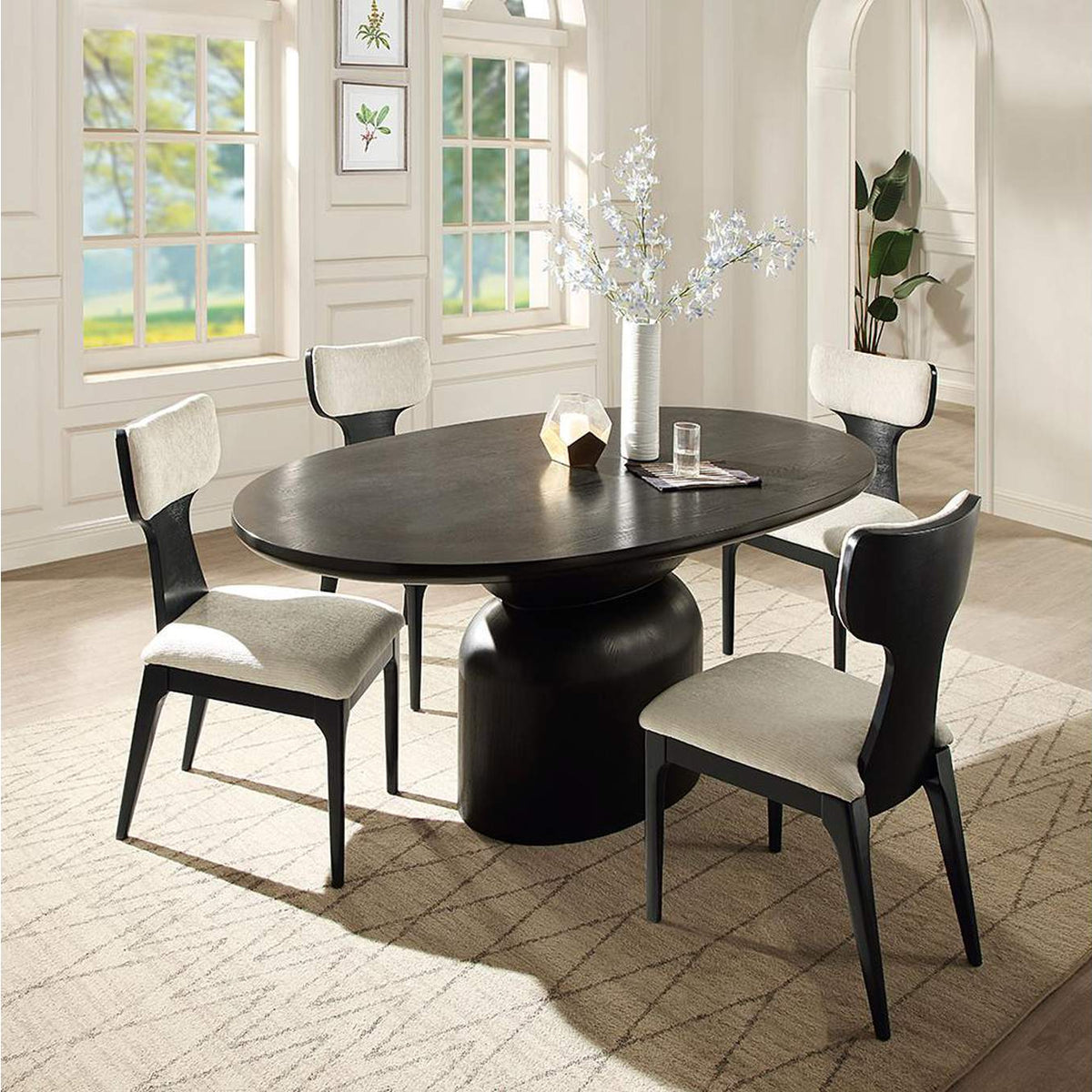 DN04065 Marioly Dining Table