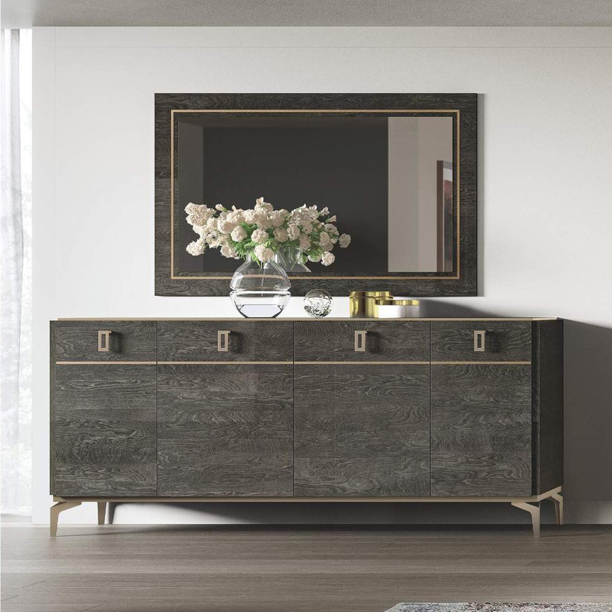 DN04717 Venezia Server
