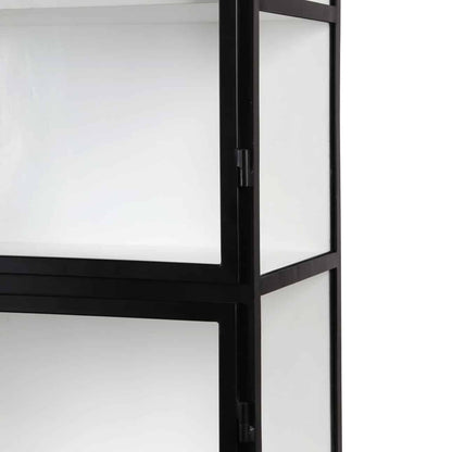 Johannes Cabinet