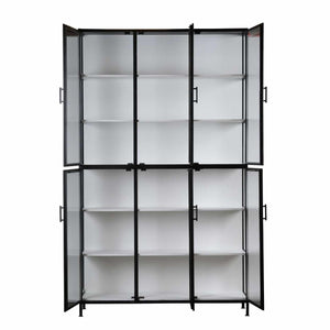 Johannes Cabinet