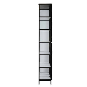 Johannes Cabinet