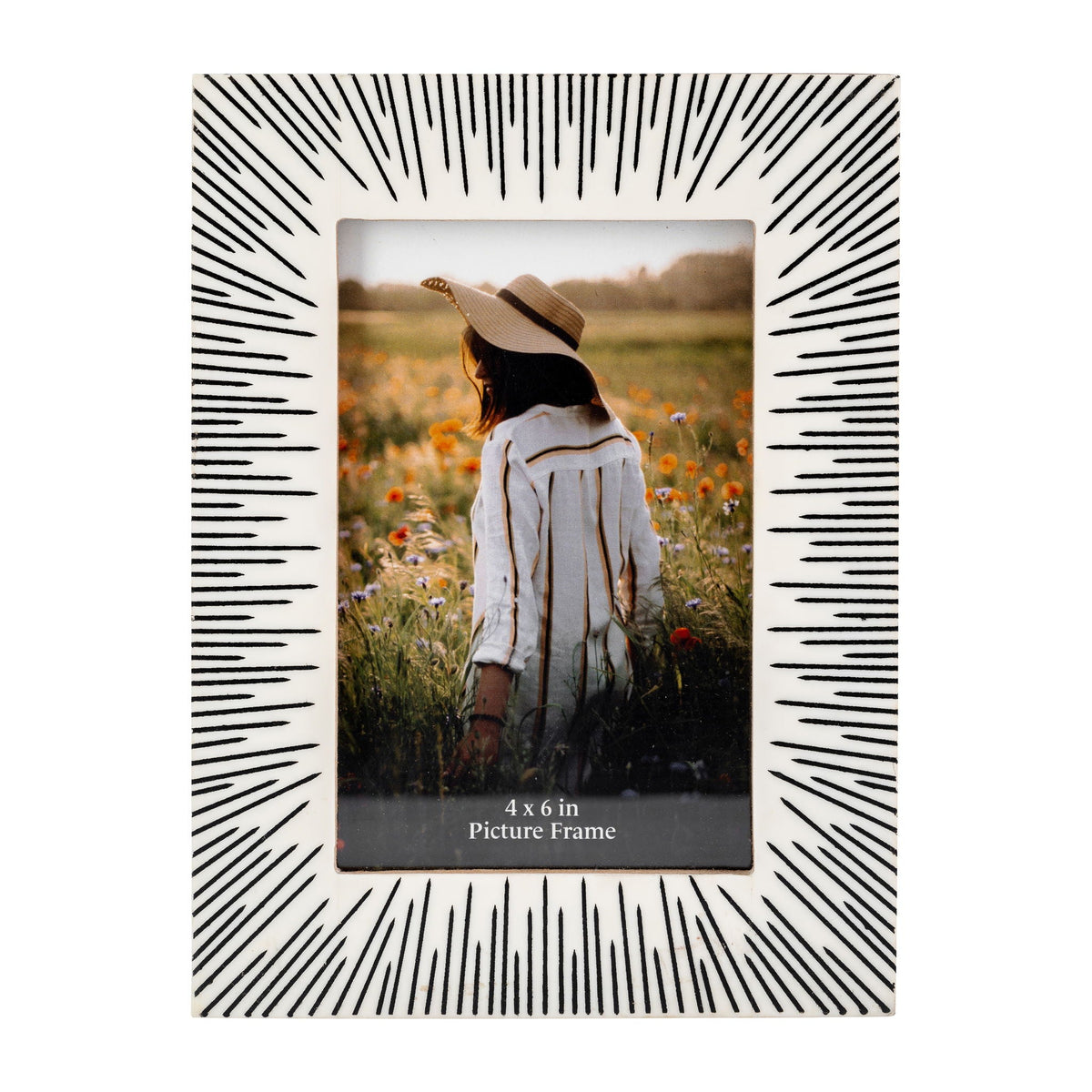 Resin 4" x 6" Burst Lines Photo Frame - Black/White