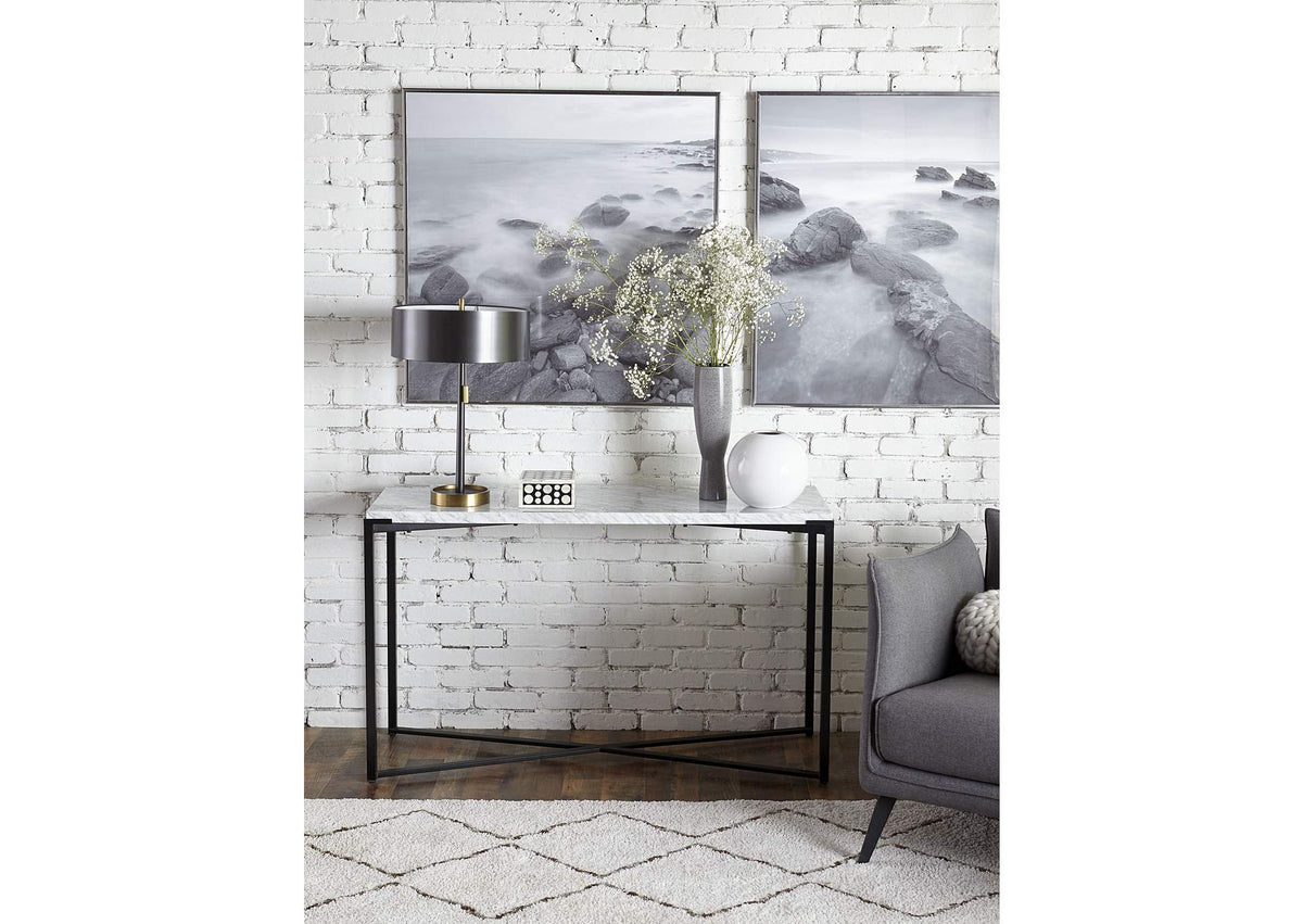 A9R323 Saxon Console Table In Matte Black