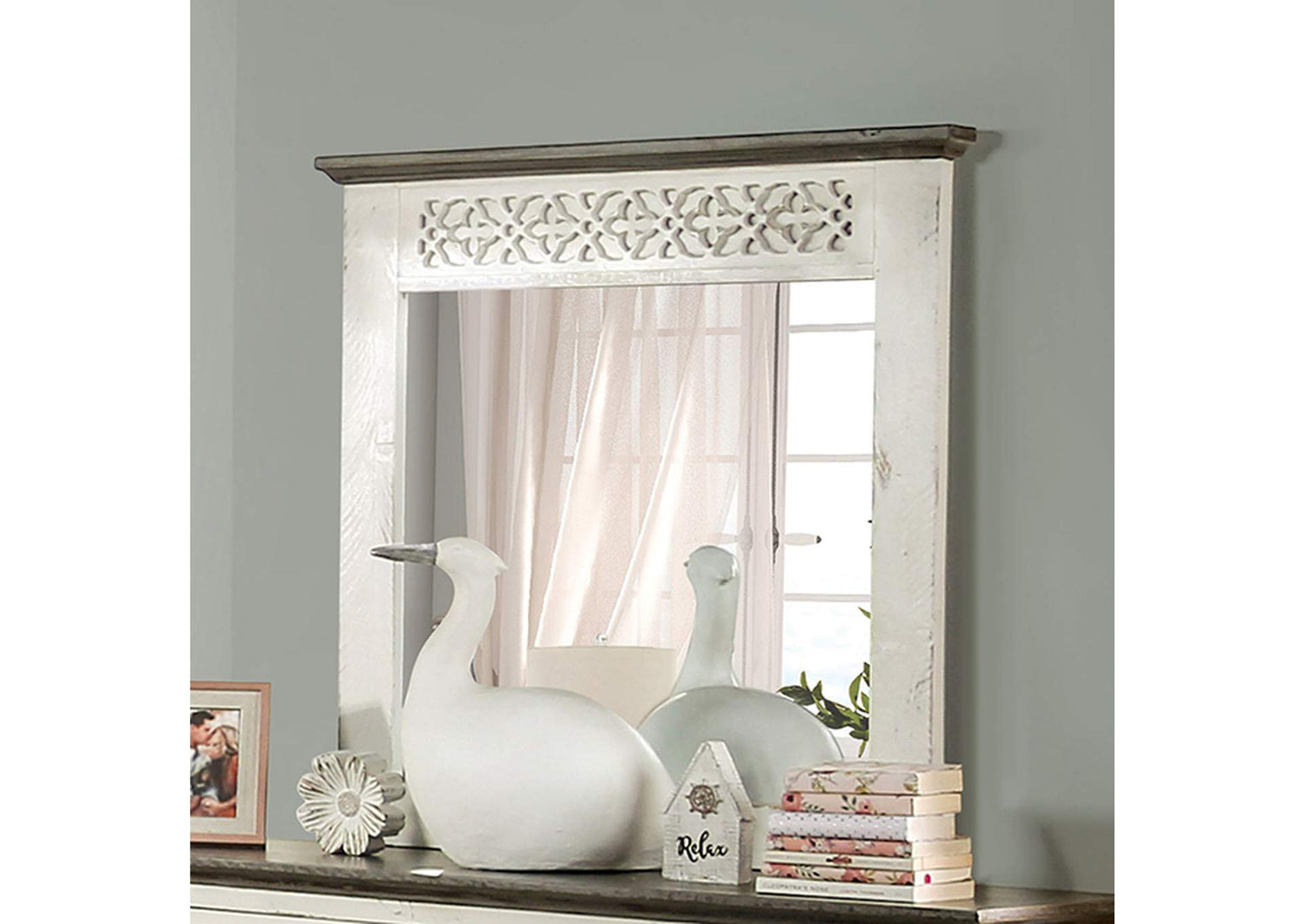 Myrtlemoore Mirror