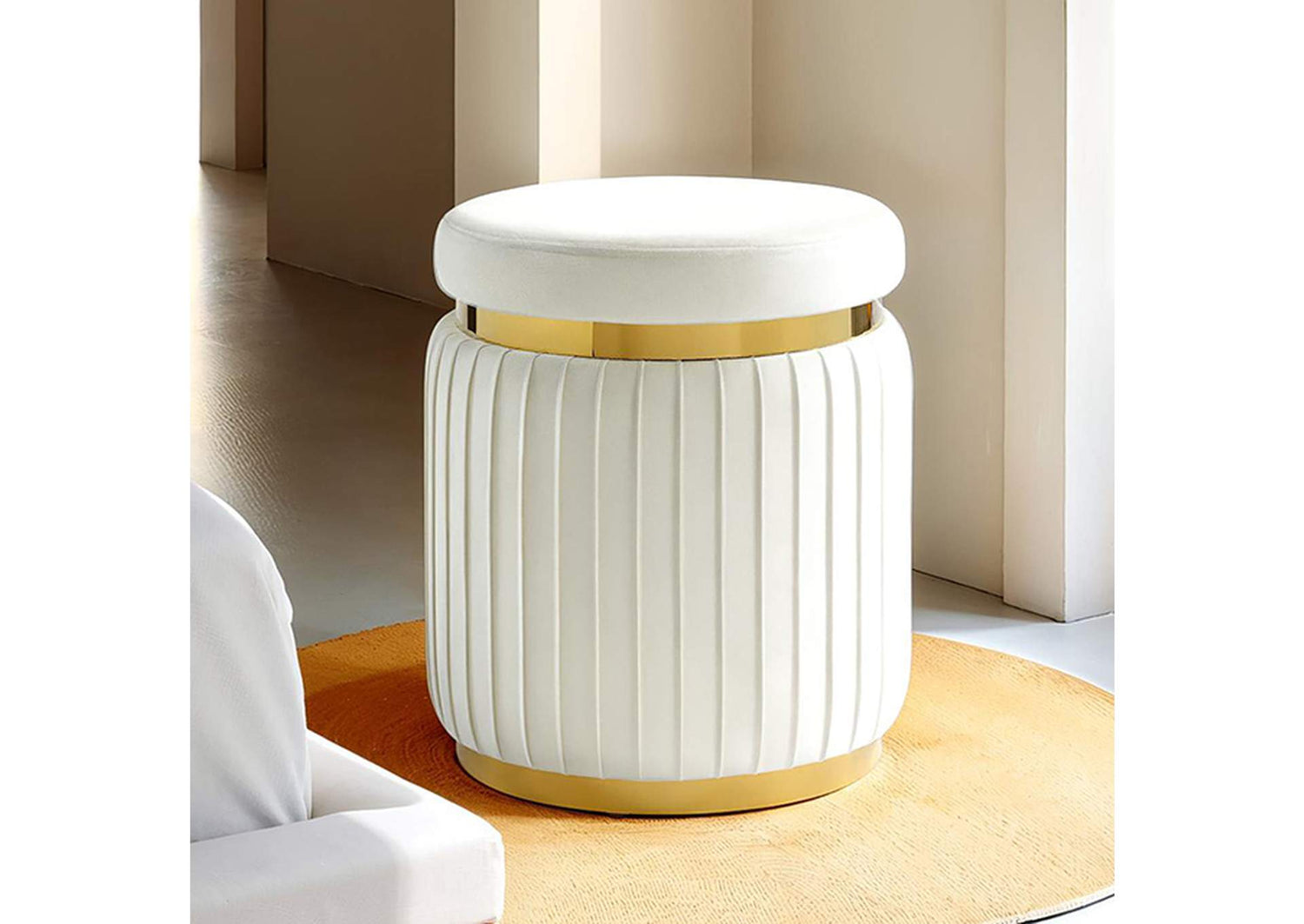 Dottie Stool