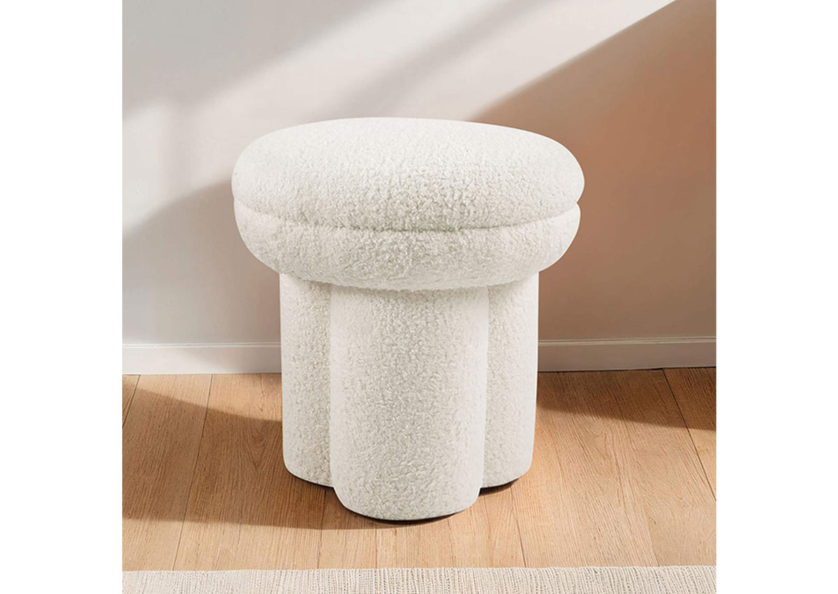 Thisbe Stool