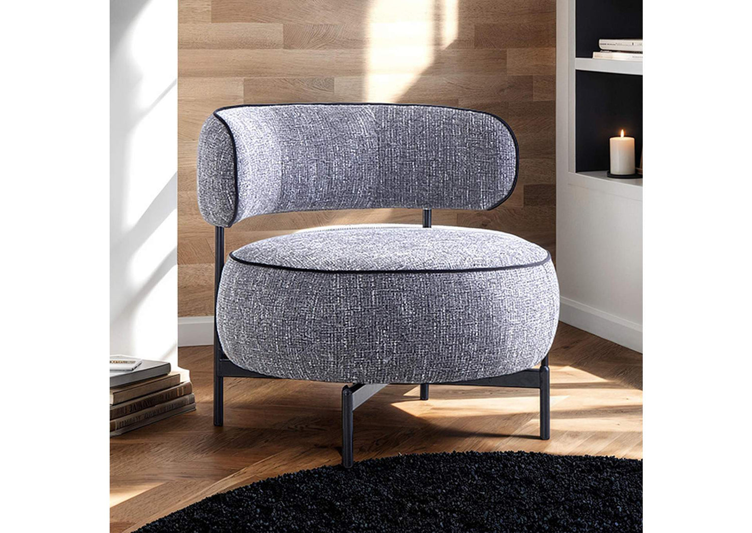 Florens Swivel Chair
