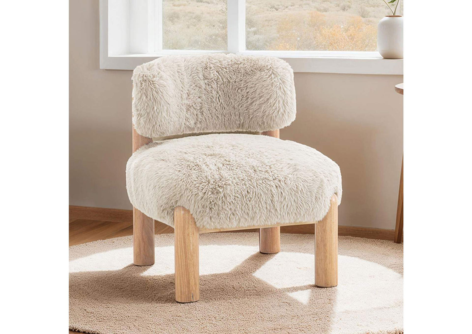 Alcoba Accent Chair