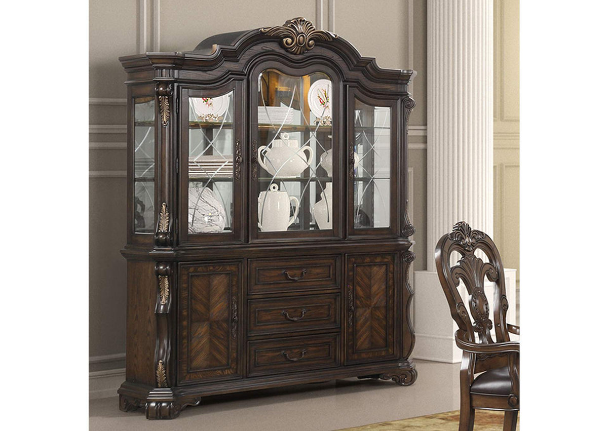 Leovanni Hutch And Buffet