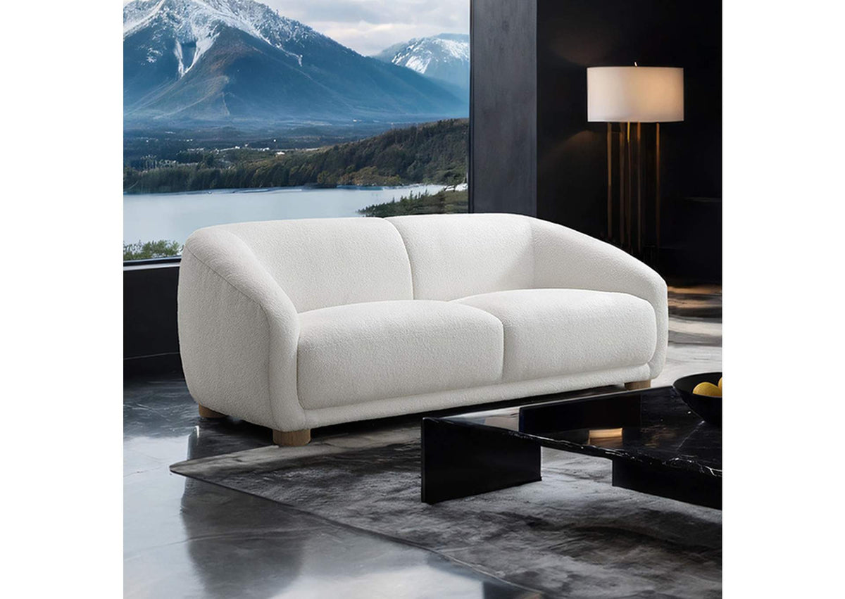 Kolvere Loveseat