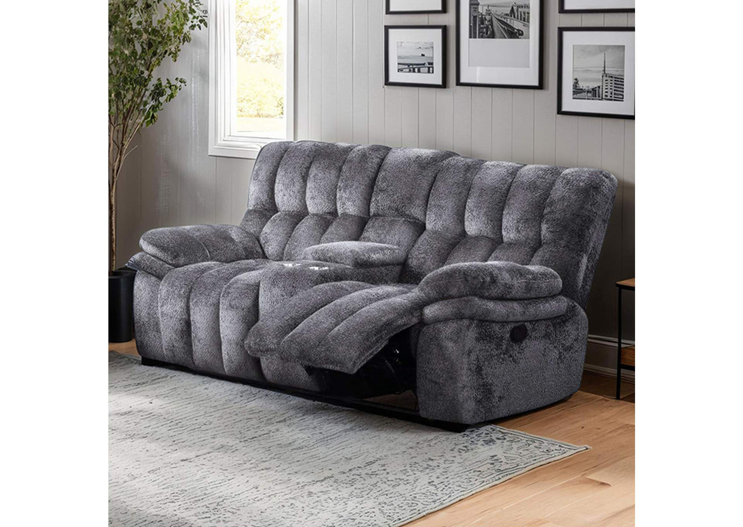Hieronymus Manual Loveseat