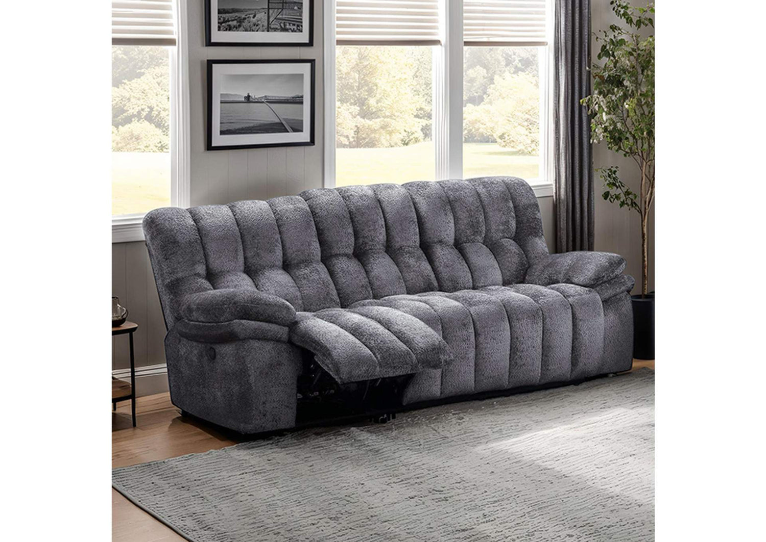 Hieronymus Manual Sofa