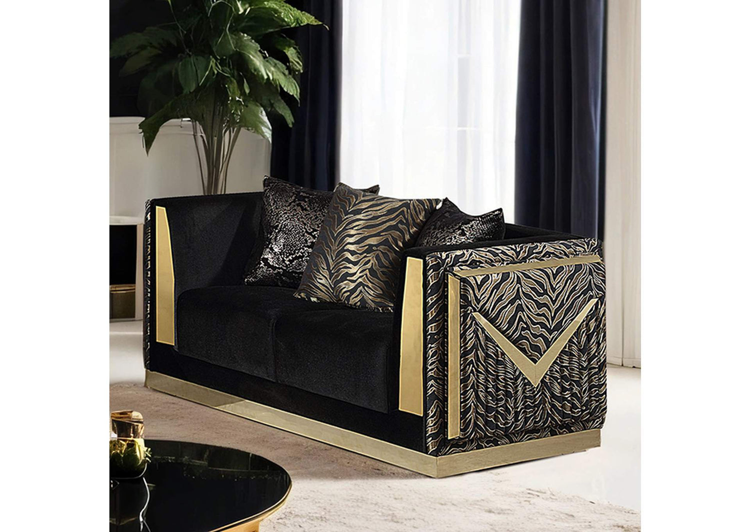Doriphei Loveseat