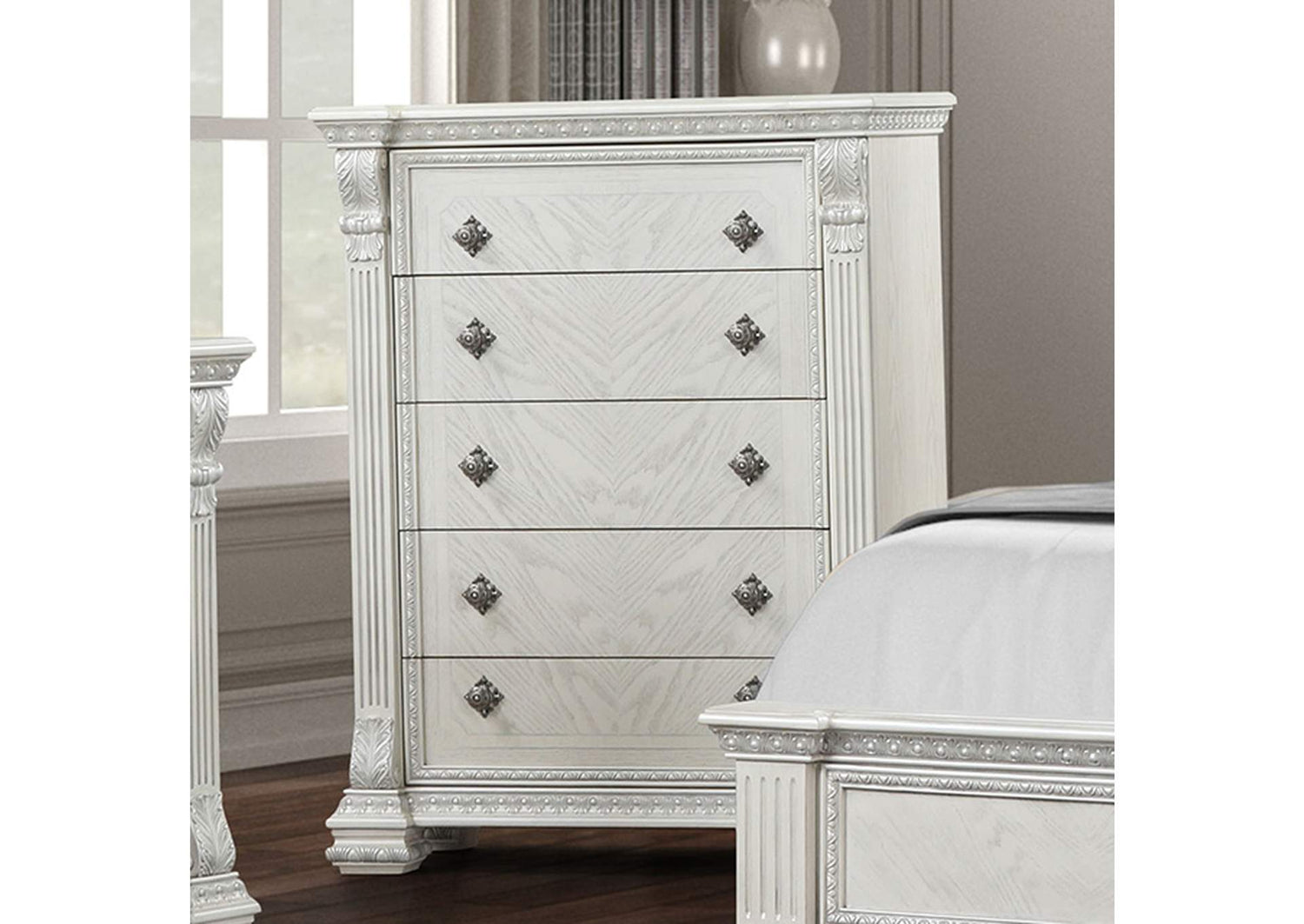 Promenade Chest