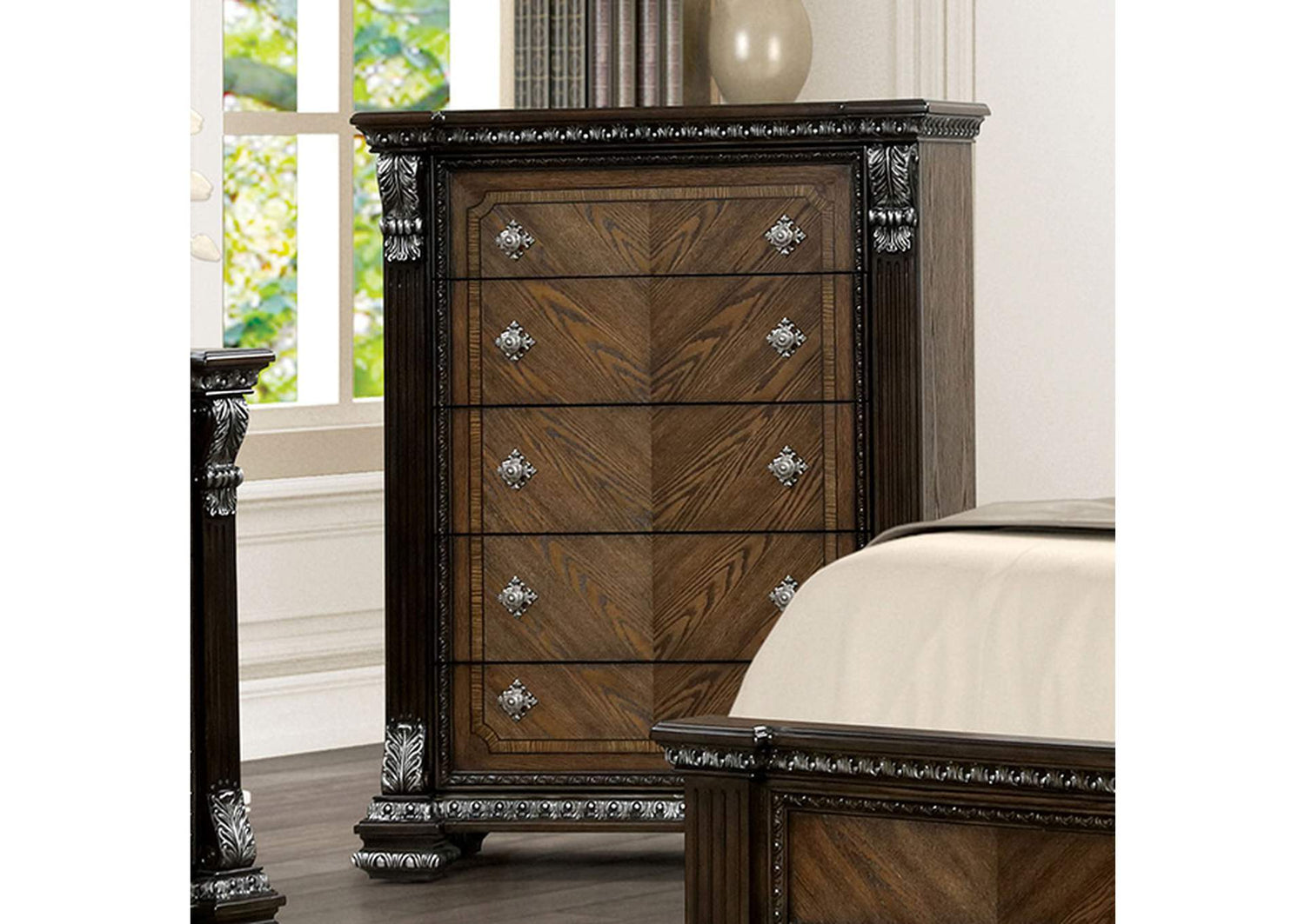 Promenade Chest