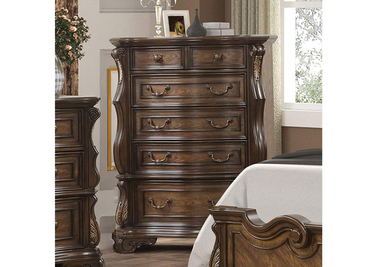 Leovanni Chest