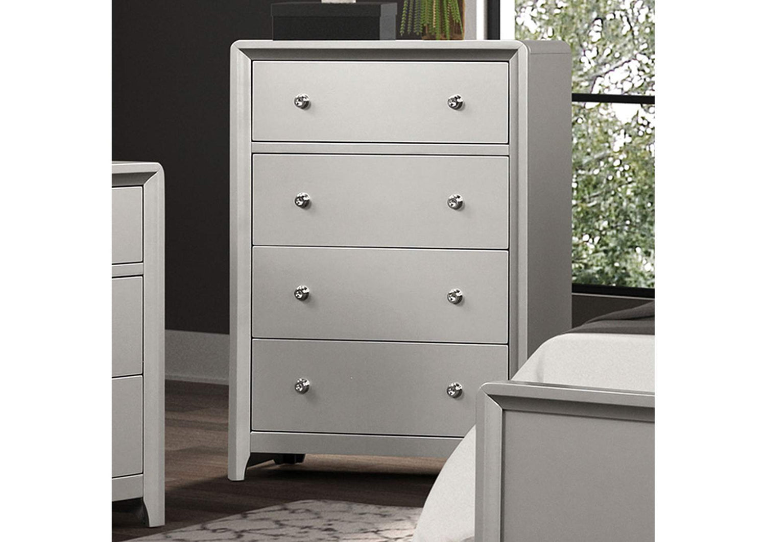 Bryne Chest