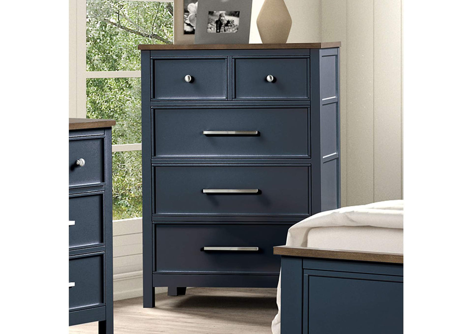 Pinetop Chest