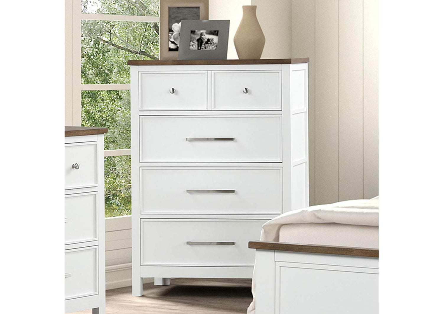 Pinetop Chest