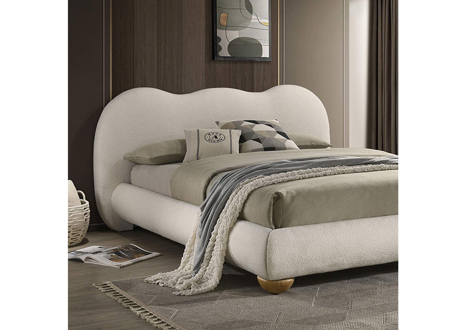 Finamore E.King Bed