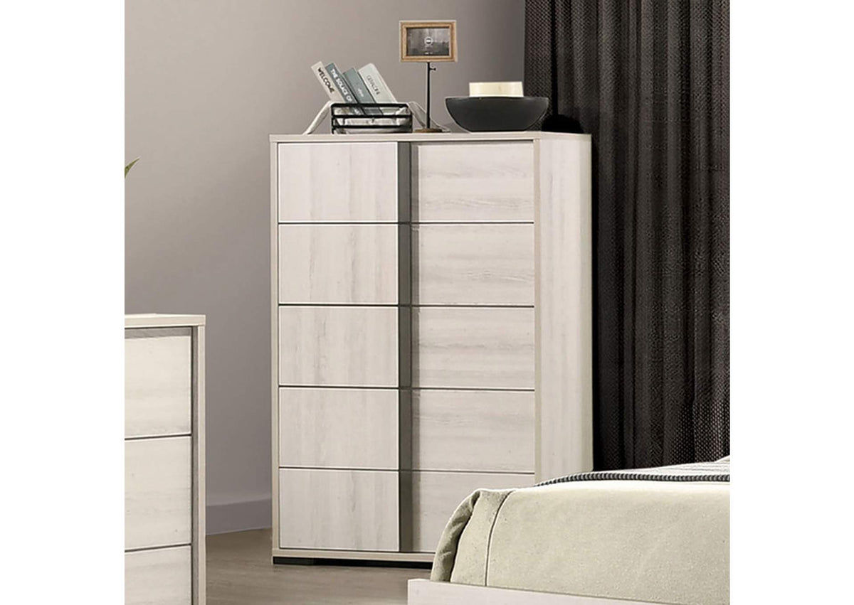 Horten Chest