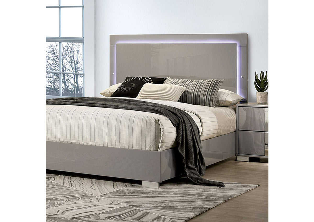 Sinistra E.King Bed
