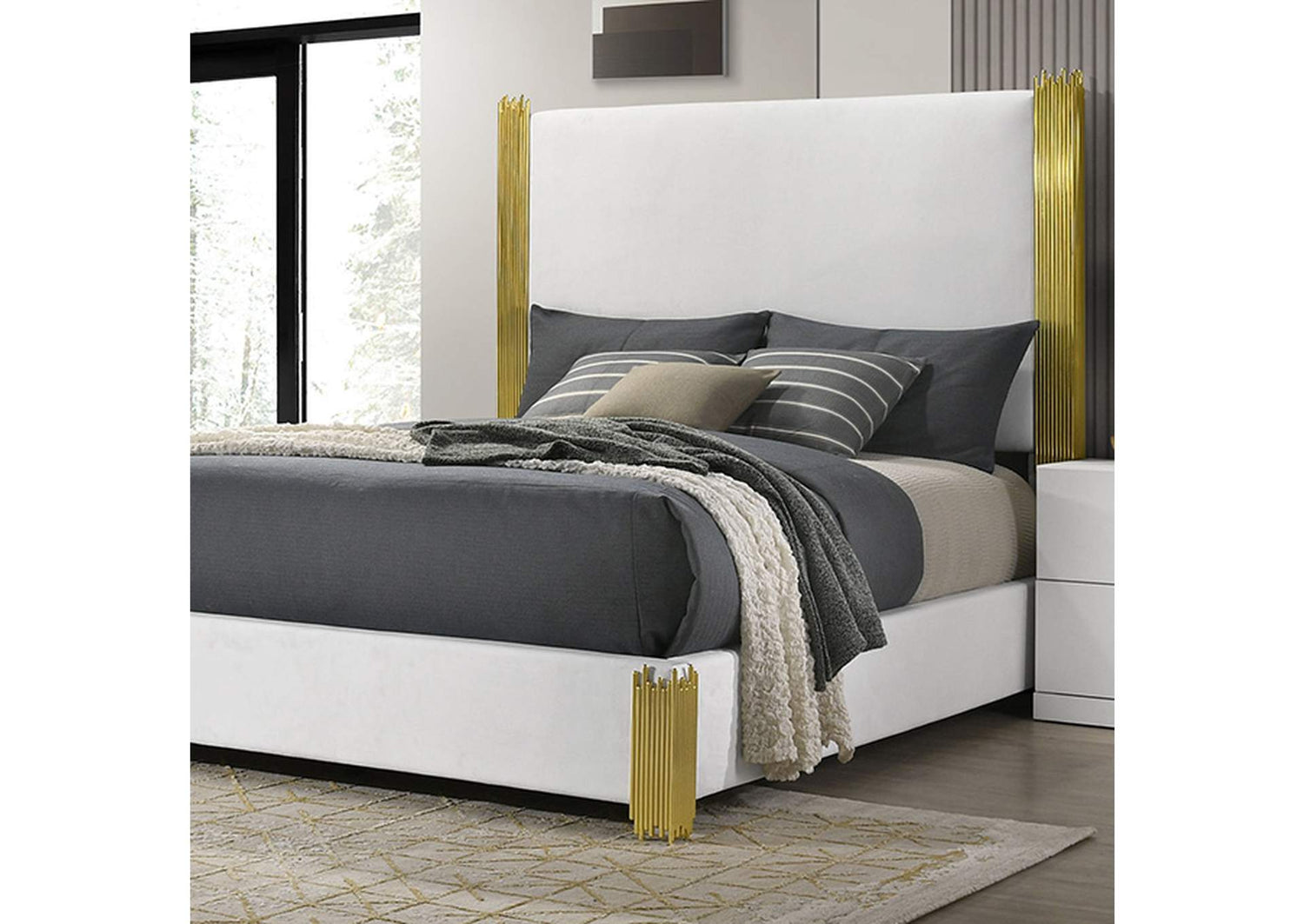 Basildon Queen Bed
