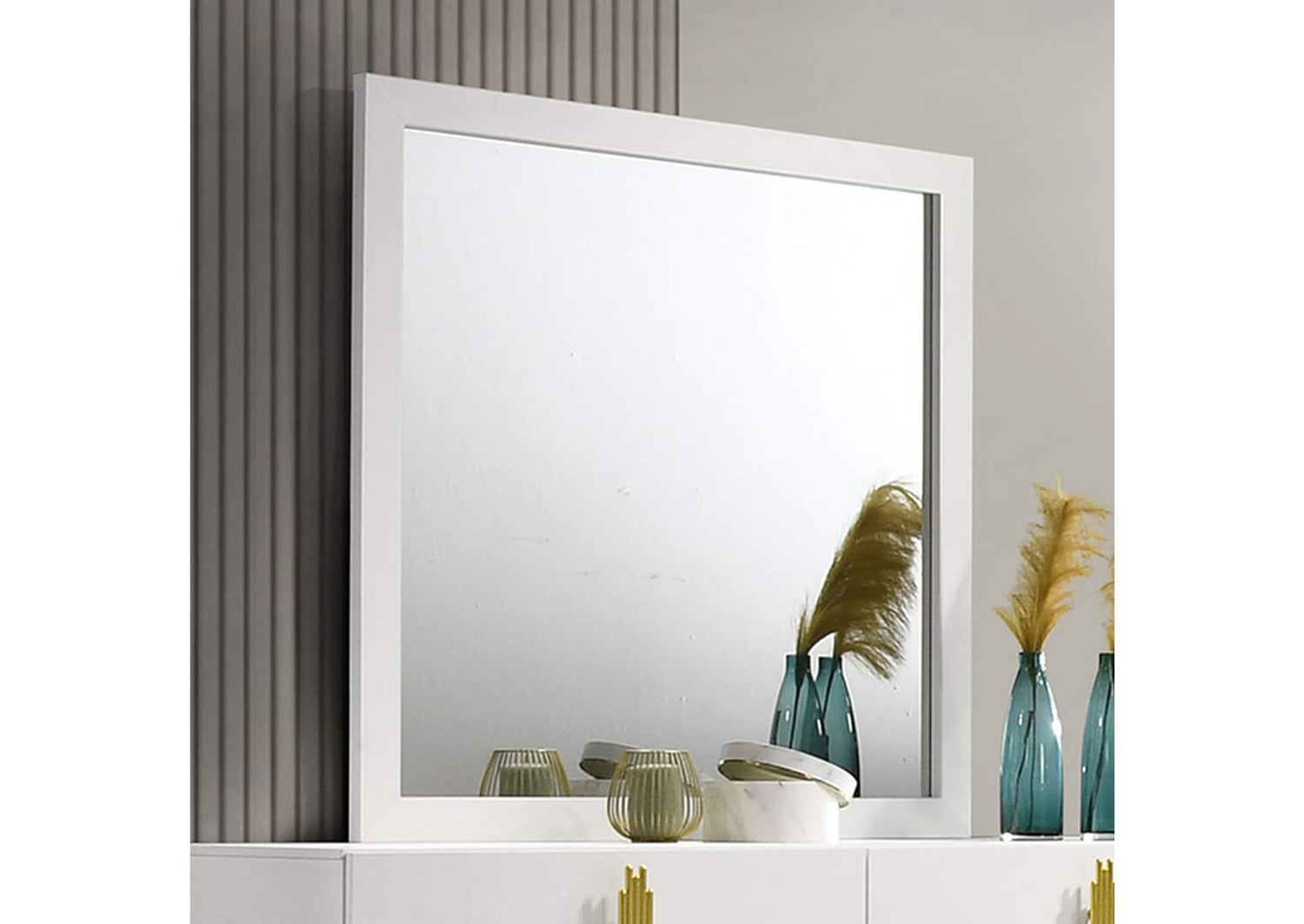 Basildon Mirror