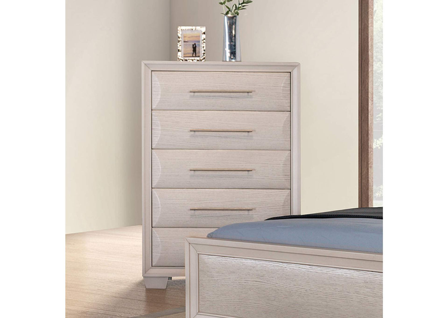 Hinwitz Chest