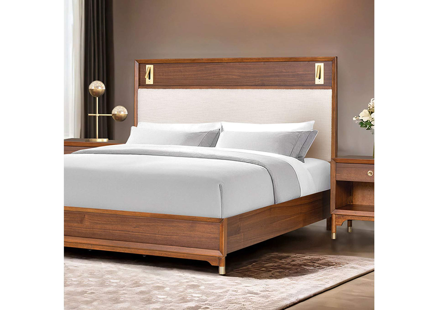 Hepburne E.King Bed