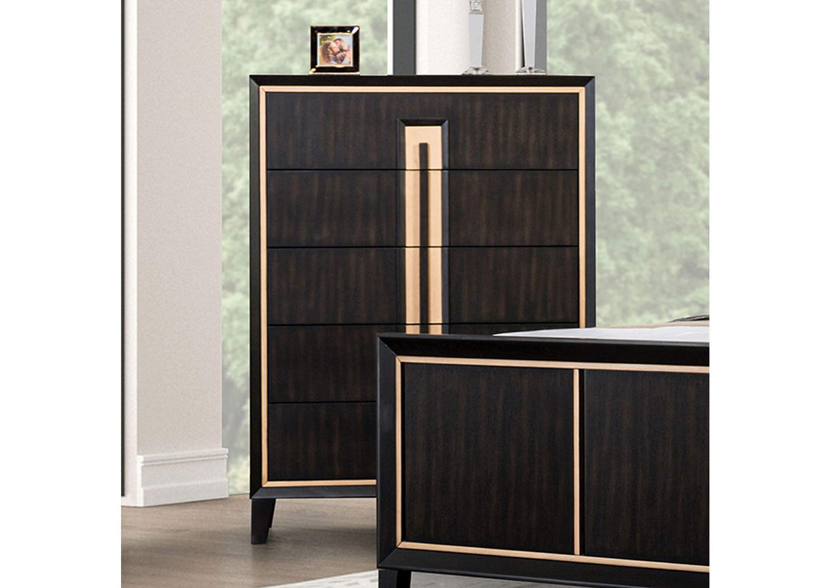Kenyada Chest