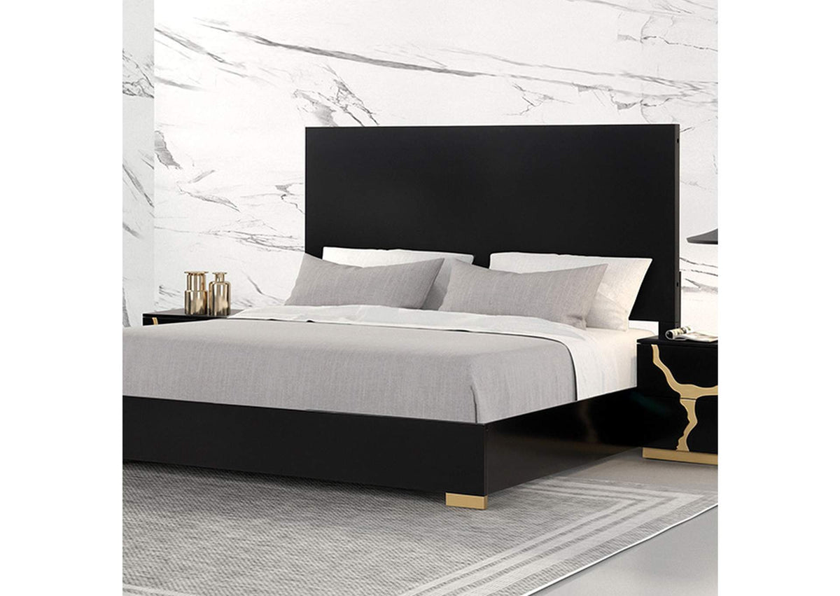 Goldsberg E.King Bed