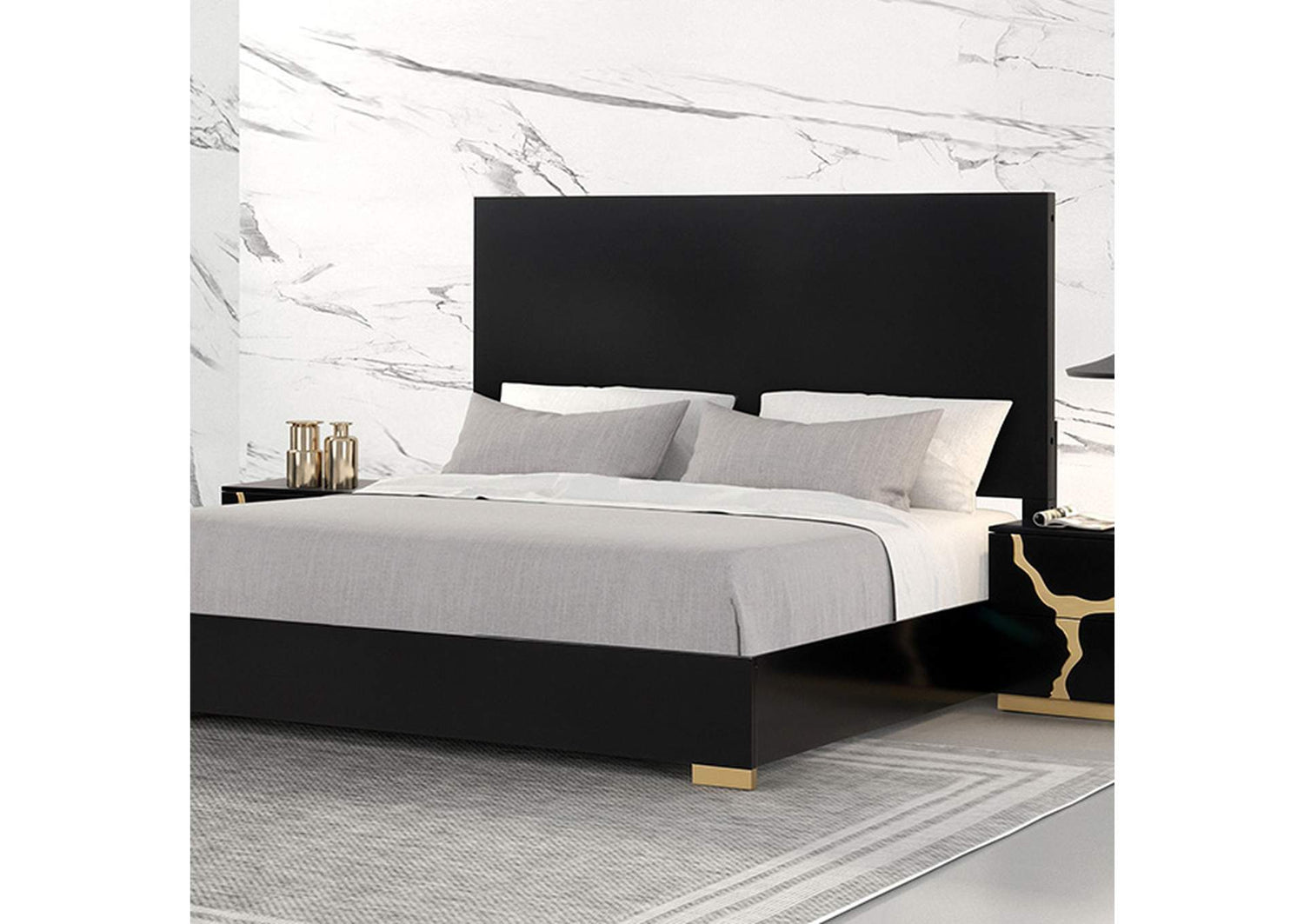 Goldsberg E.King Bed