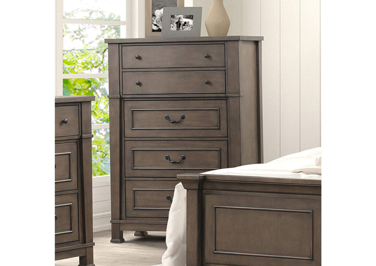 Huddersfield Chest