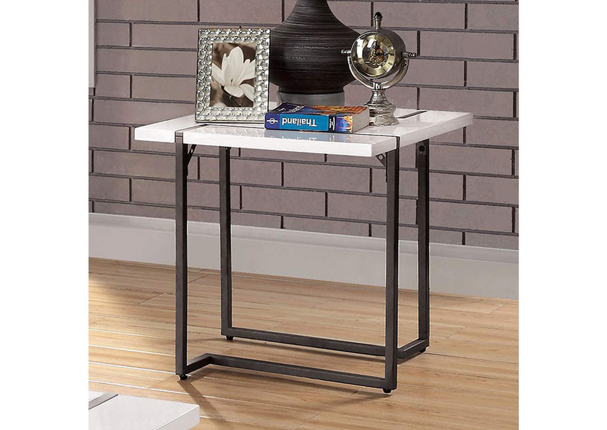 Izar End Table