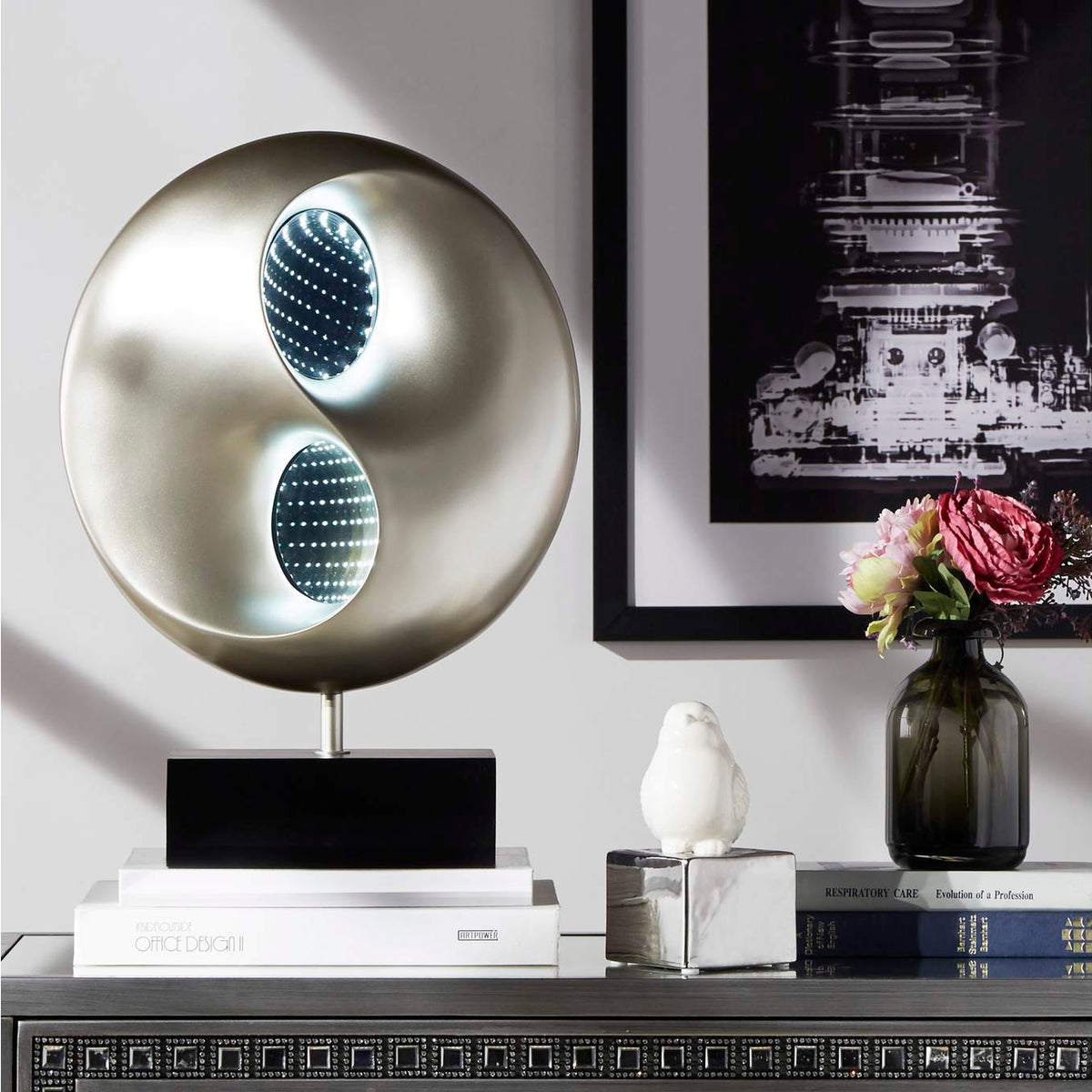 H19743 Table Lamp
