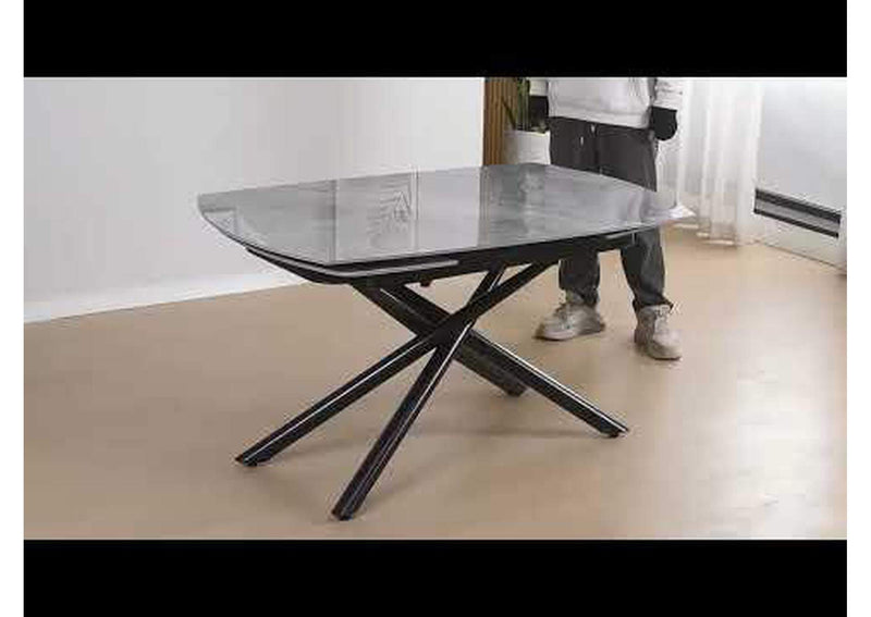 DN03685 Hester Dining Table