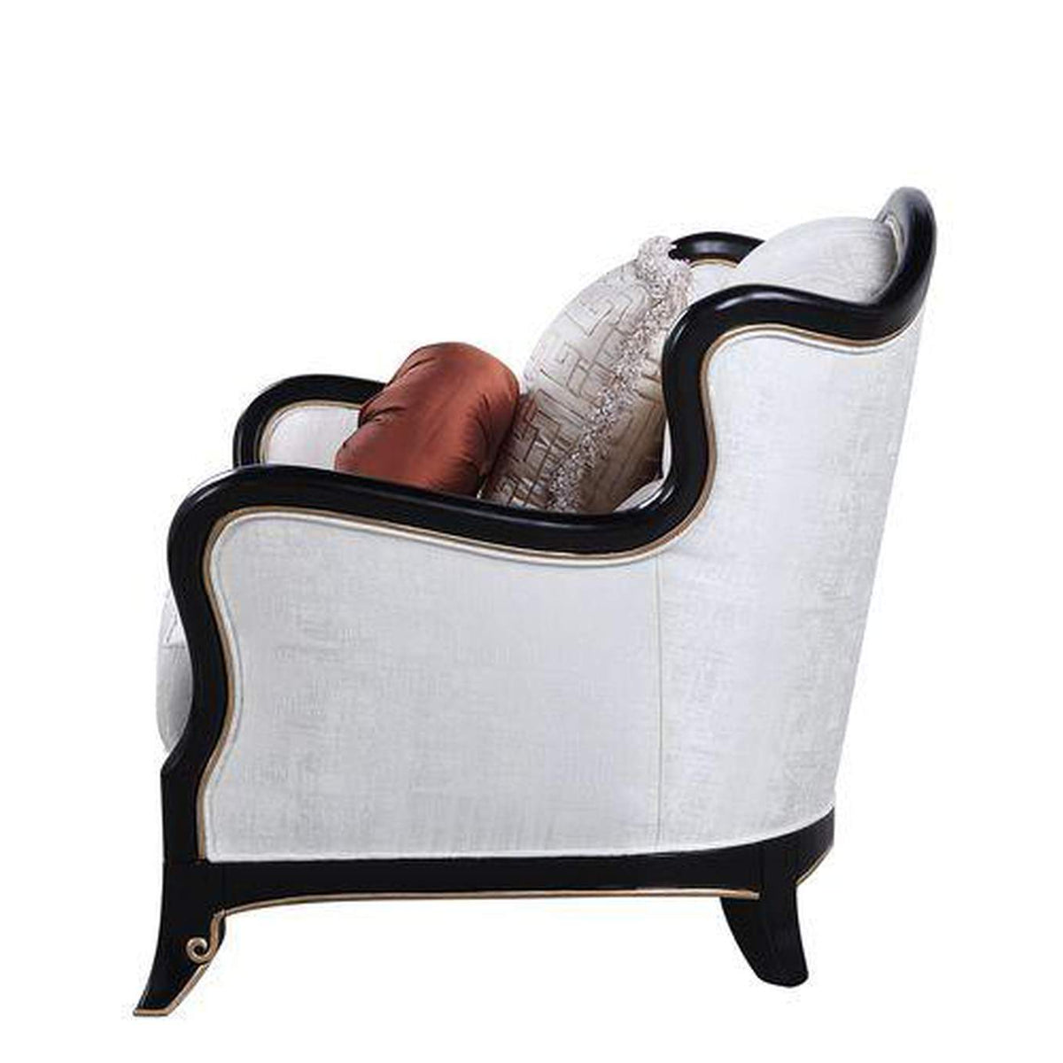 LV00253 Nurmive Chair with 2 Pillows
