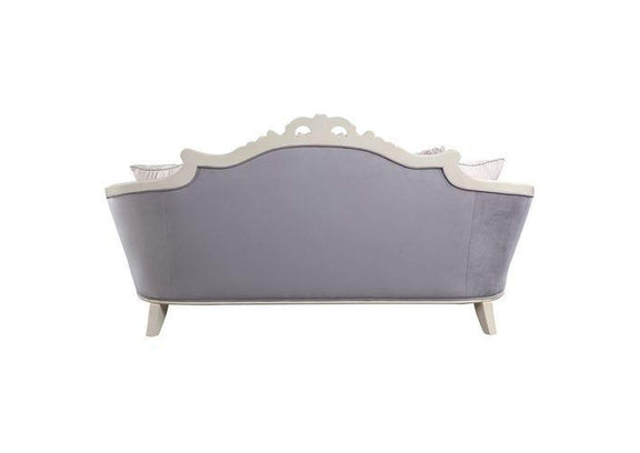 LV00254 Galelvith Sofa with 6 Pillows
