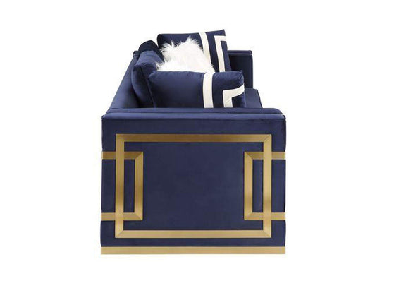 LV00295 Virrux Chair with 2 Pillows