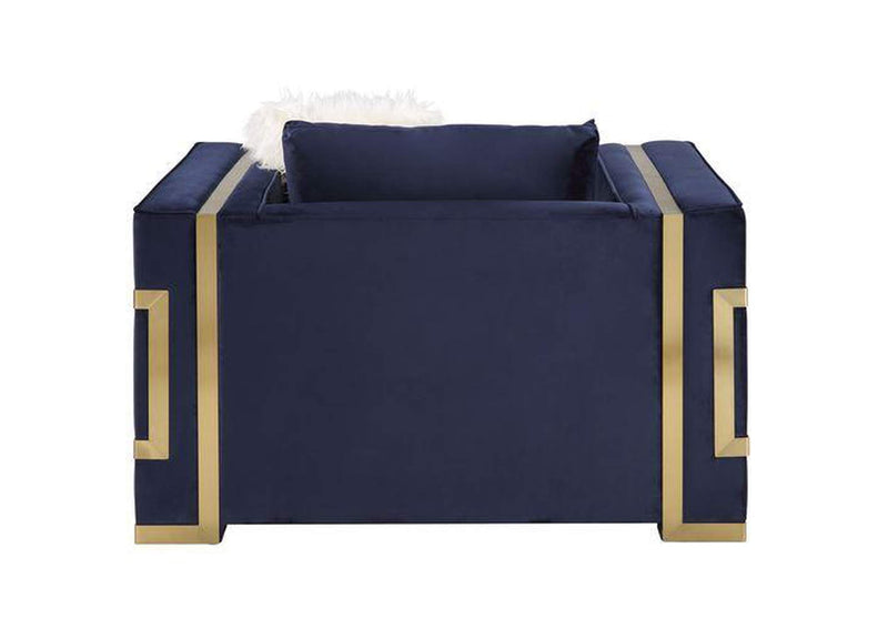 LV00295 Virrux Chair with 2 Pillows
